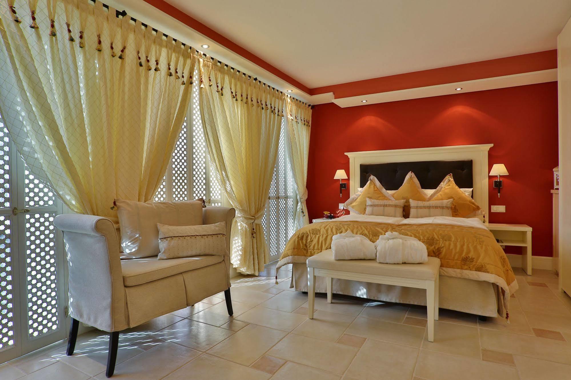 Boutiquehotel La Casa Hotel 5*