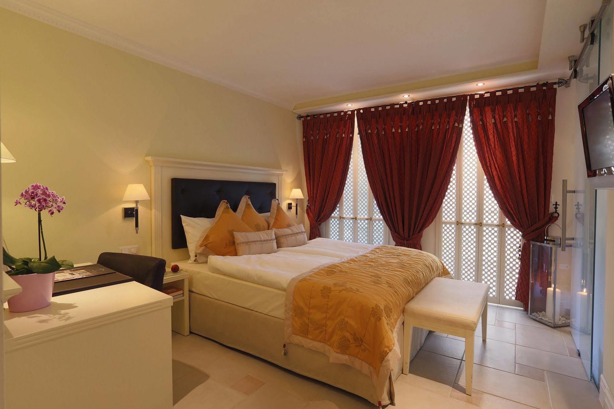 Boutiquehotel La Casa Hotel 5*